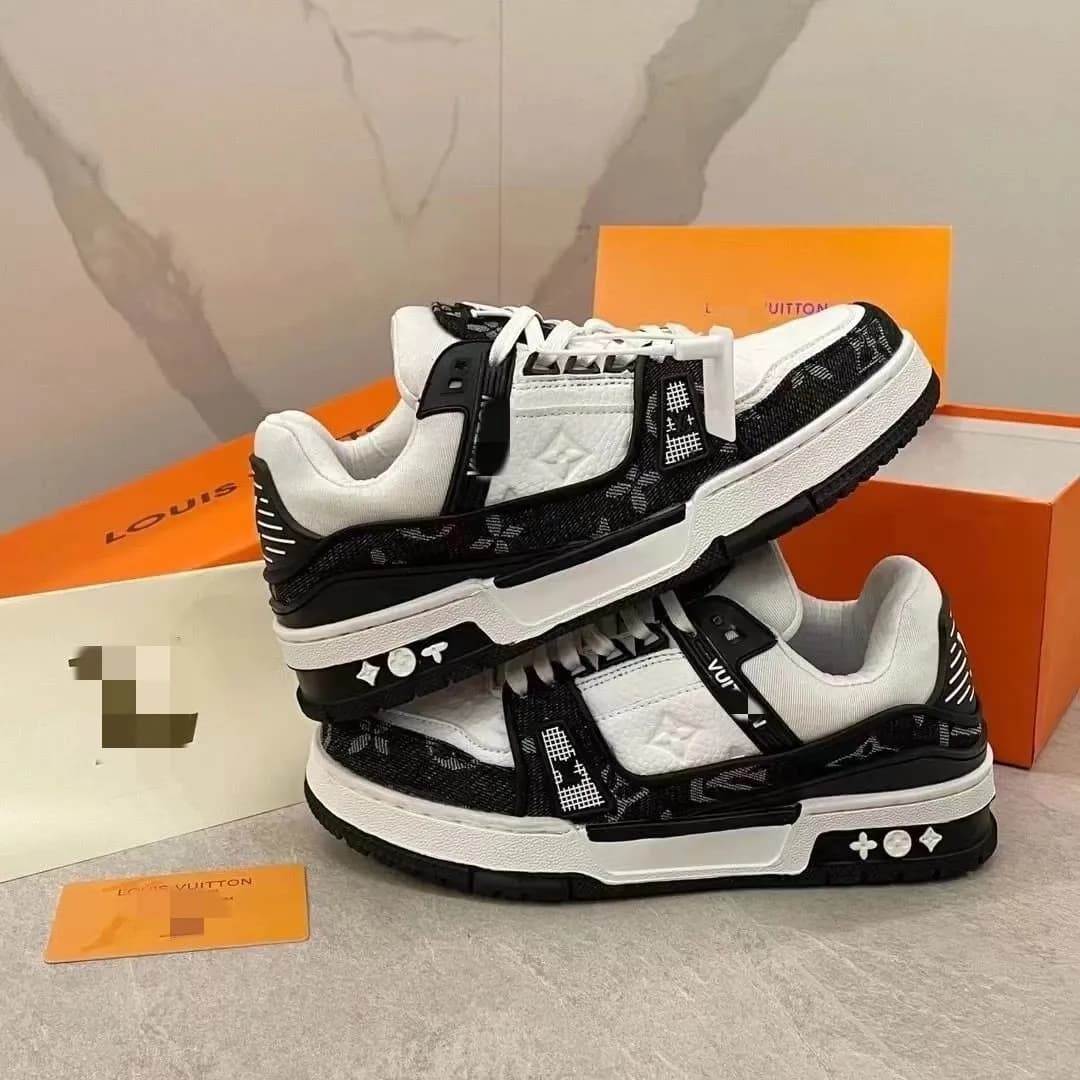 Lv budget Trainer shoes — product from Weidian, photo 2 of 3
