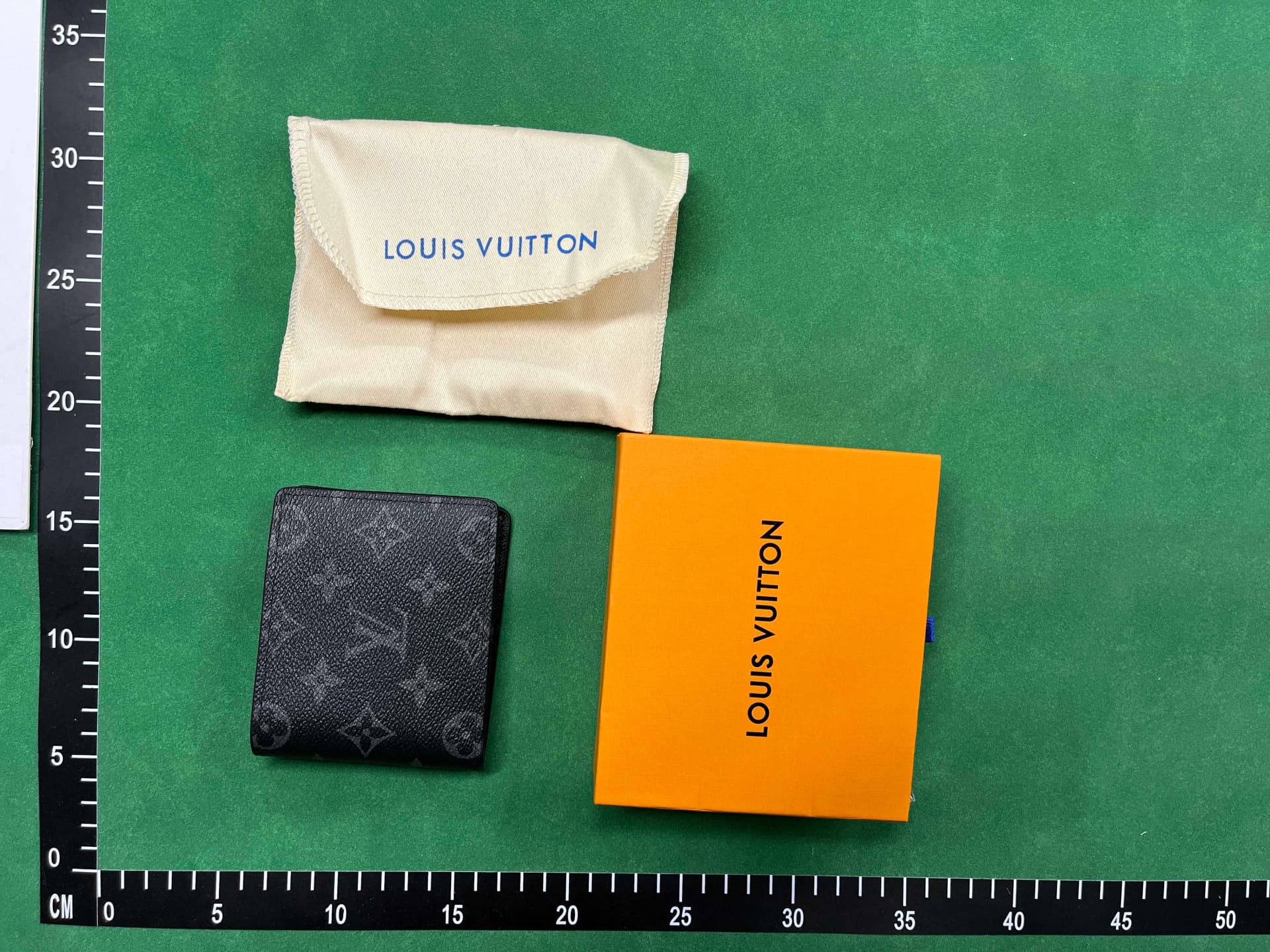 Lv wallet — product from Weidian, photo 2 of 6
