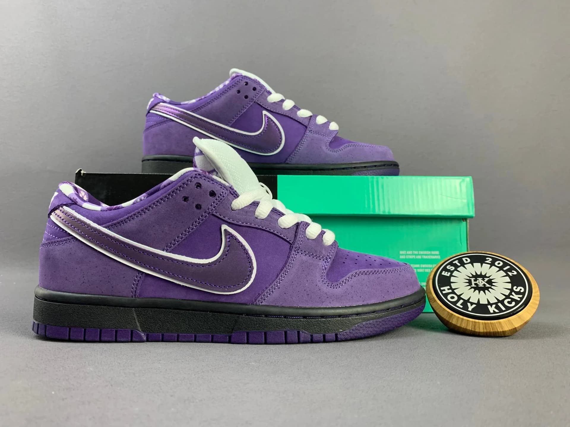 Purple Lobster Dunks — Shoes from Weidian