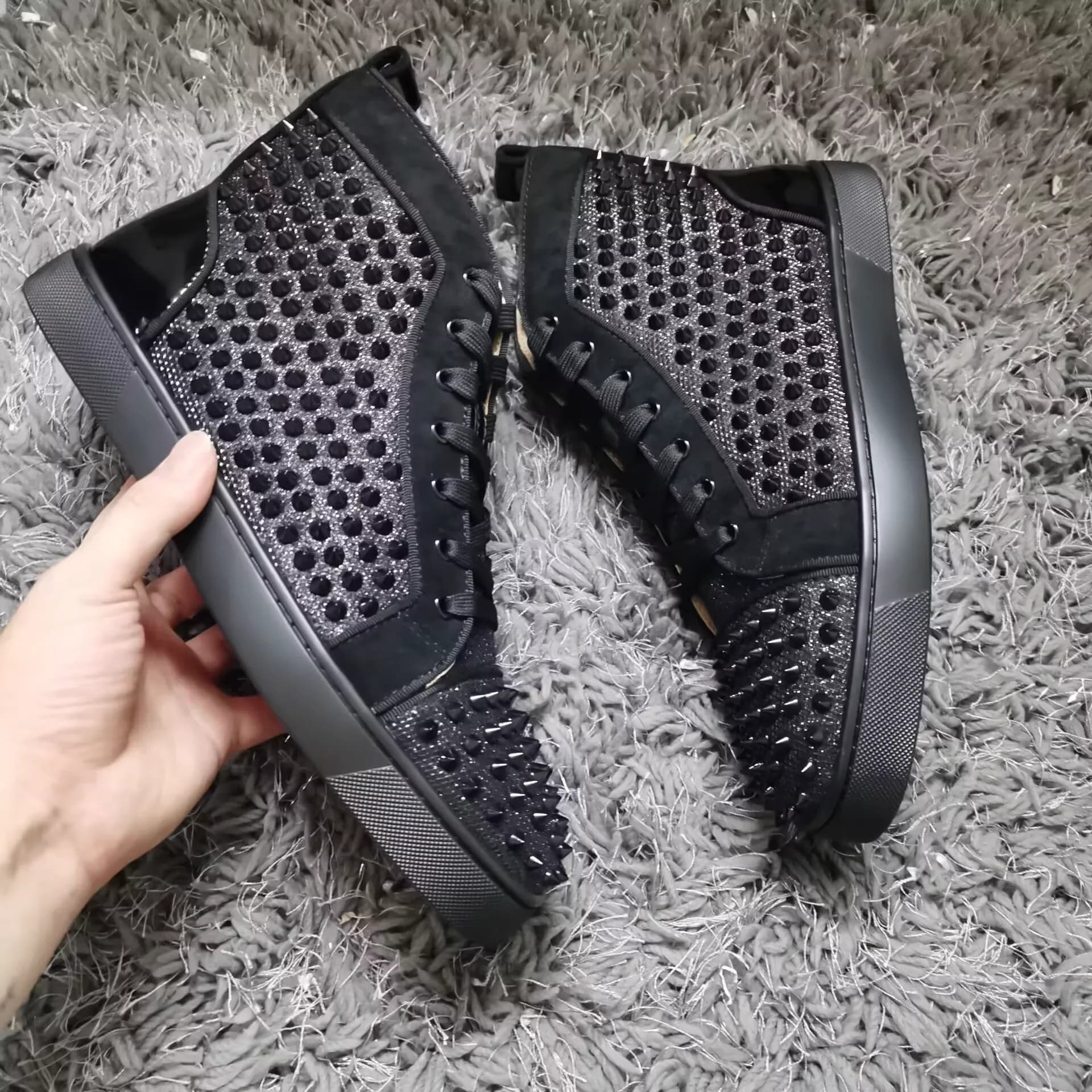 LOUBOUTIN *IEFTIN* — Shoes from Taobao