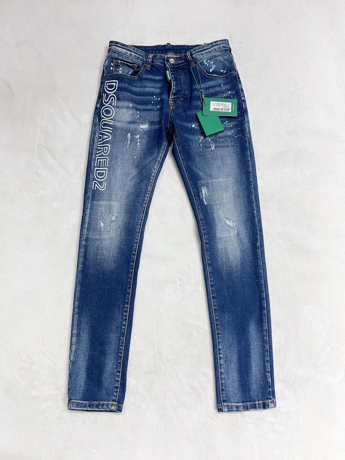 blugi dsquared2 — Pants from Weidian