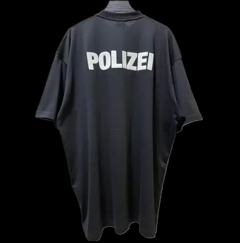 VETEMENTS POLIZEI TEE — T-Shirts from Taobao