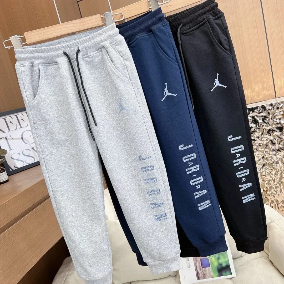 KIDS SIZING jrdn sweats — Pants from Weidian