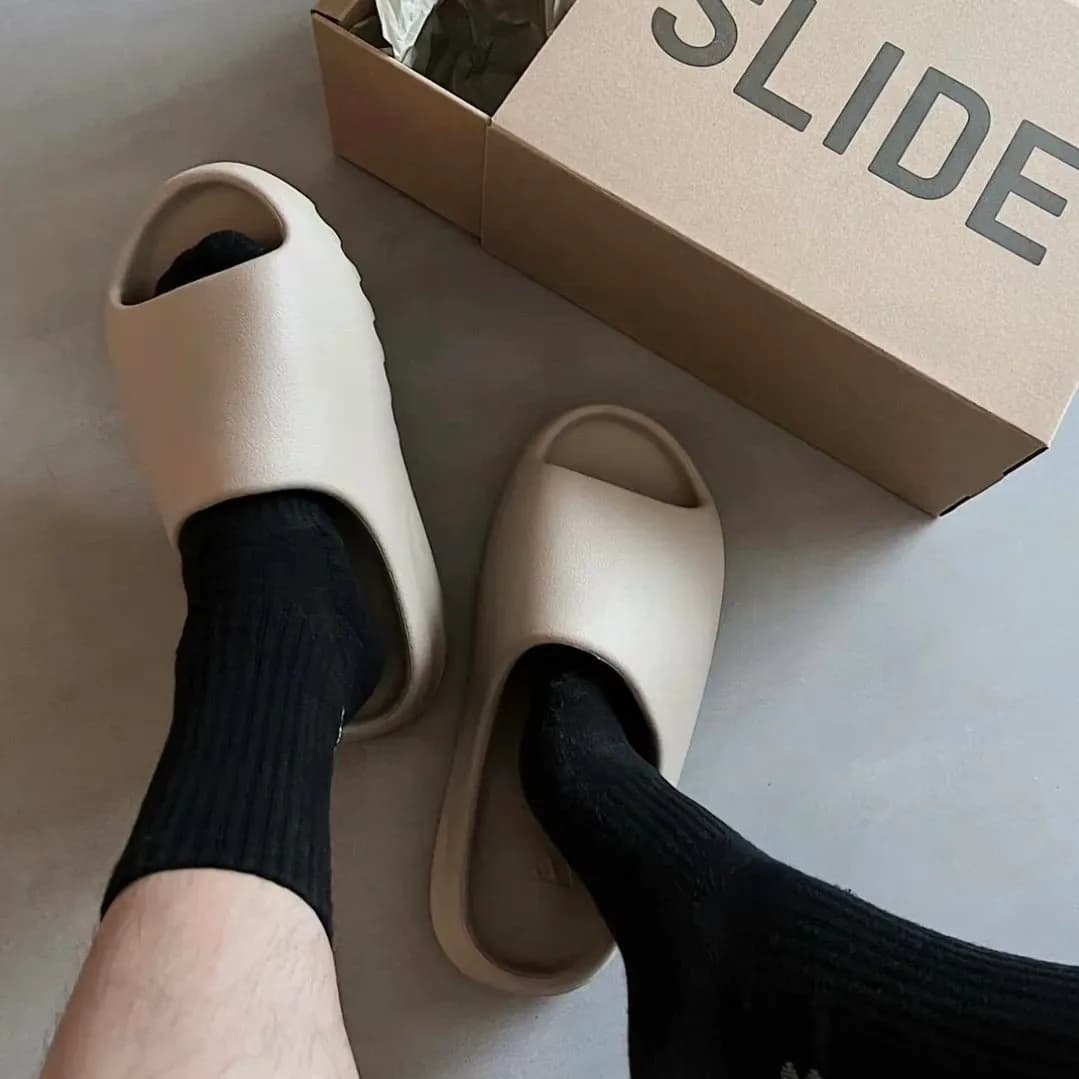 Adidas Yeezy Slide LW — product from Weidian, photo 3 of 8
