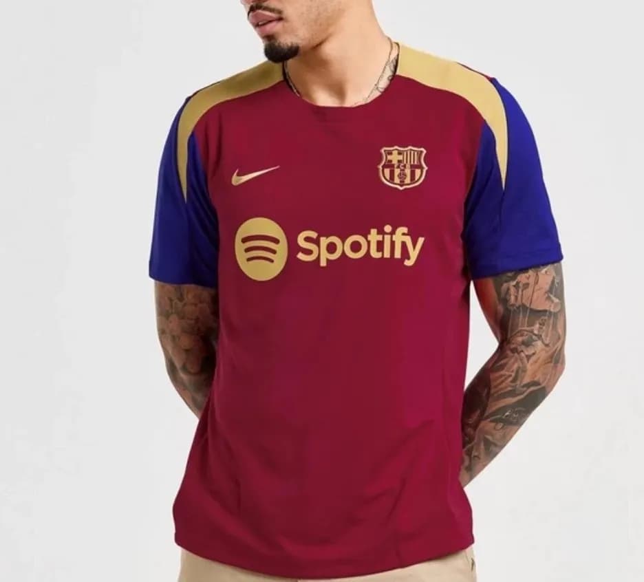 FCB STRIKE JERSEY — Jerseys from Weidian, photo 2 of 2