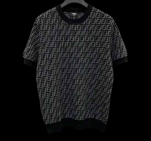 Fendi Crewneck Black — Hoodies from Weidian