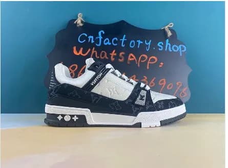 Black LV sneakers — Shoes from Weidian, photo 4 of 4