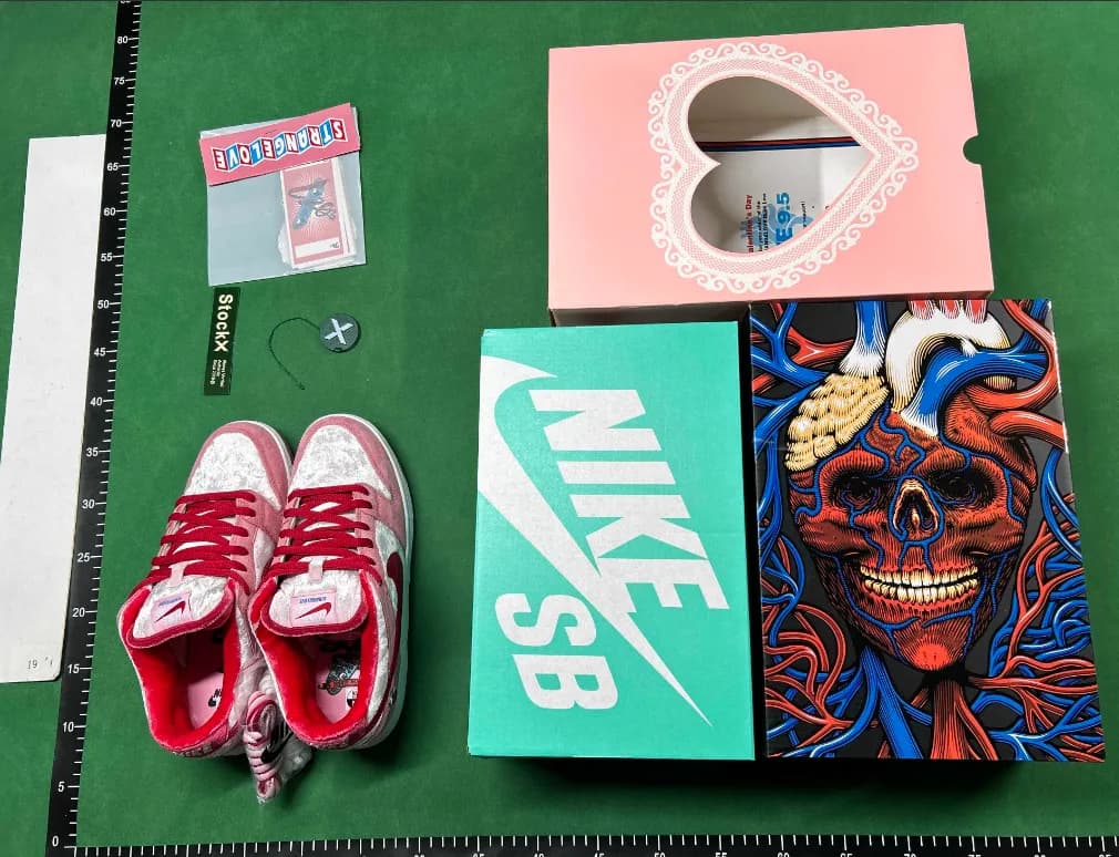 Nike SB Dunk Low StrangeLove Skateboards — Shoes from Weidian, photo 2 of 4