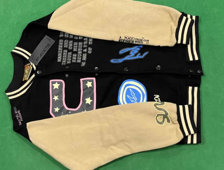Travis Scott x Fragment Varsity — product from Taobao, photo 2 of 3