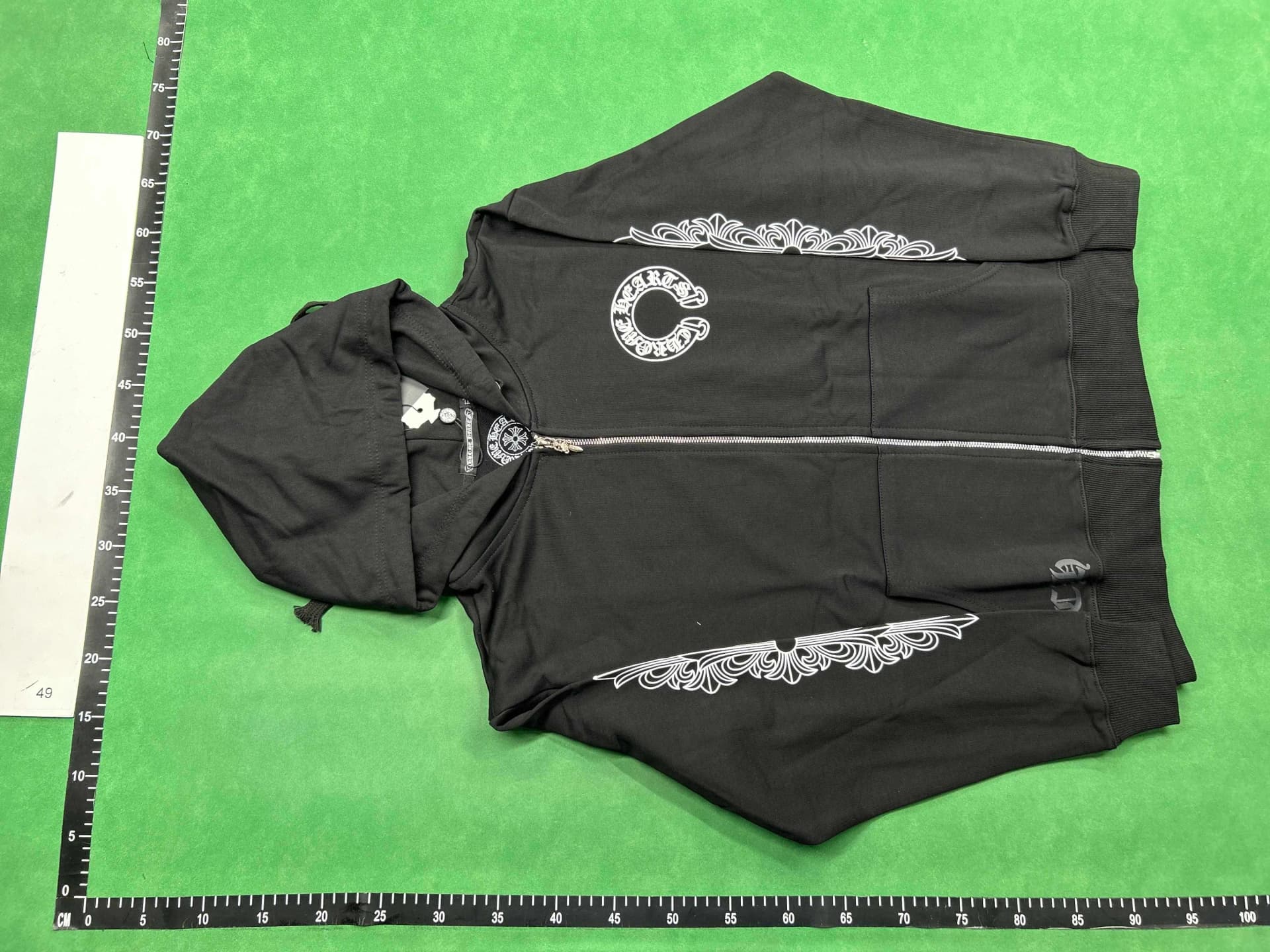 Chrome hoodies — product from Taobao, photo 6 of 7