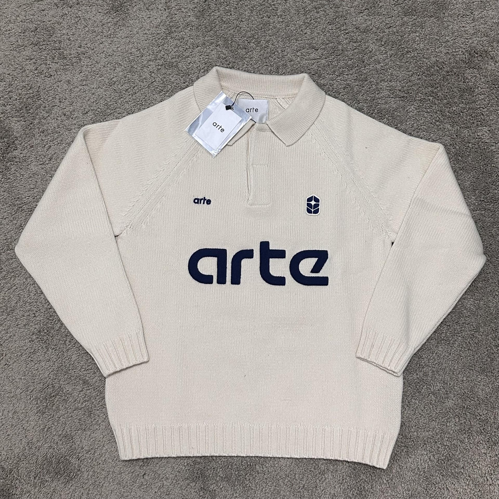 Arte Knit Cream — Hoodies from Taobao