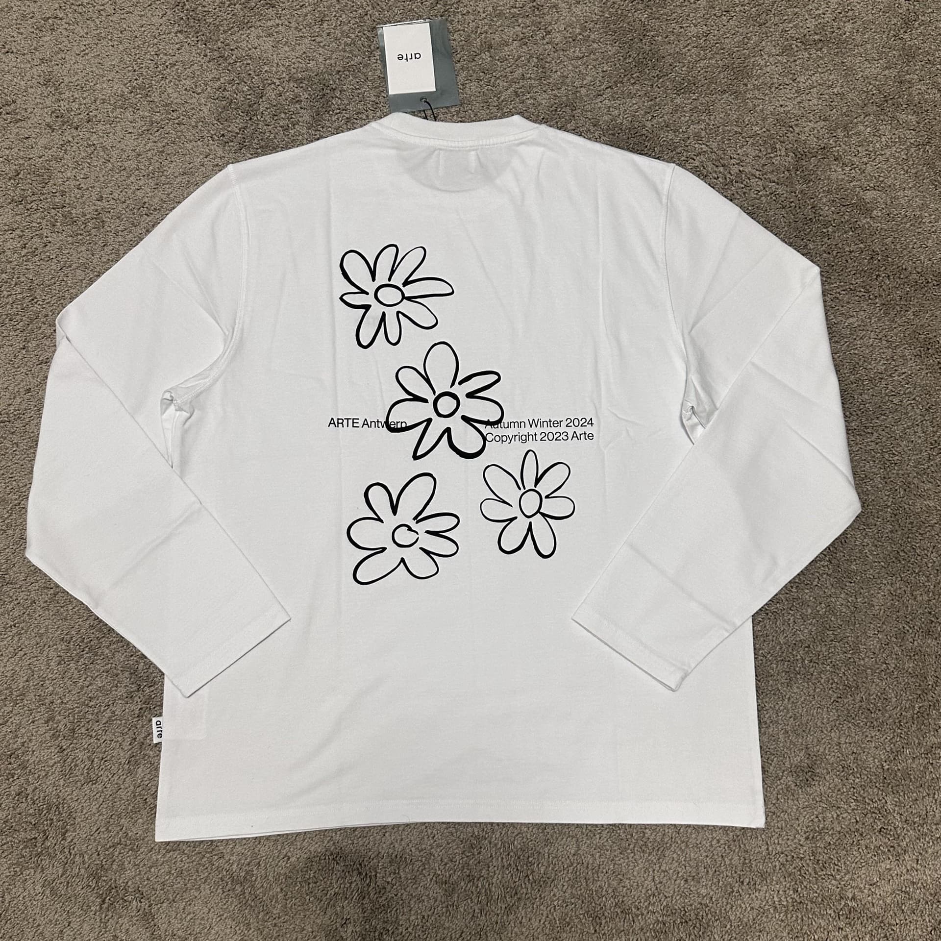 Arte Long Sleeve — T-Shirts from Taobao