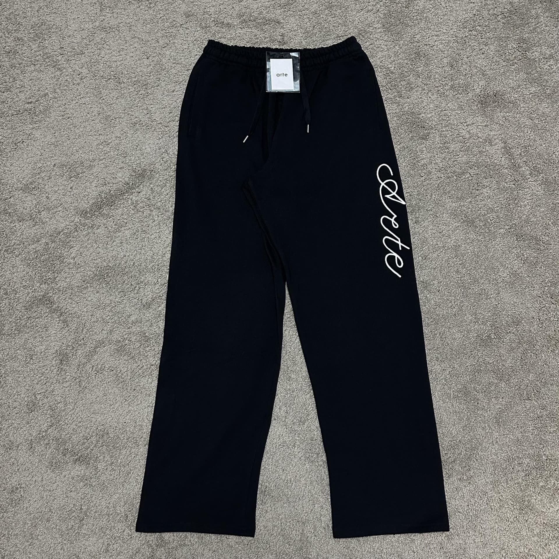 Arte Sweater Pant Black — Pants from Taobao