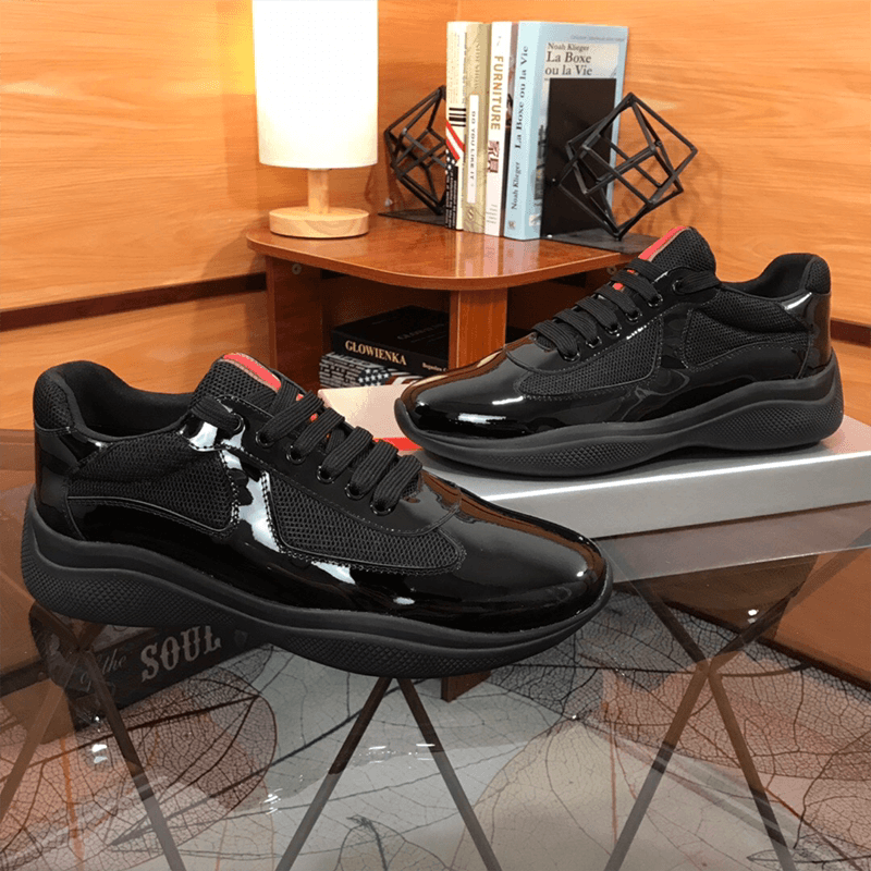 Bright patent leather mesh breathable casual shoes comfortable leather men's shoes 2022 spring all matching sports stylish sneaker home from Taobao