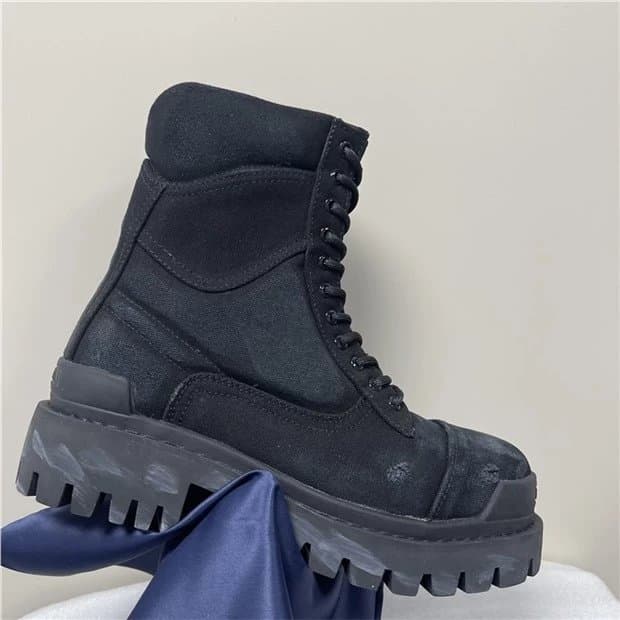 Balenciaga Strike Boot — product from Weidian, photo 3 of 3