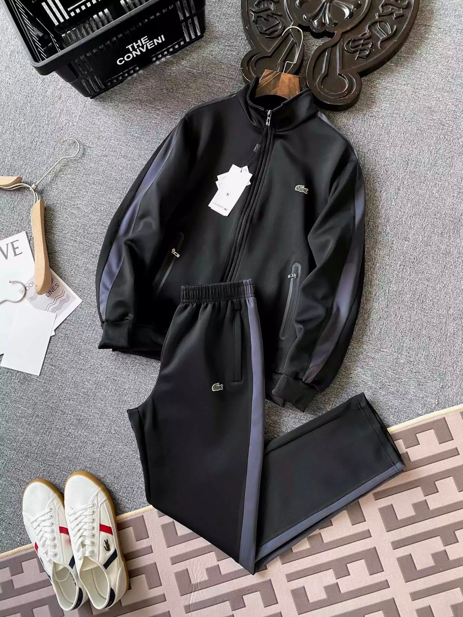 Lacoste Tracksuit — product from Weidian, photo 2 of 2