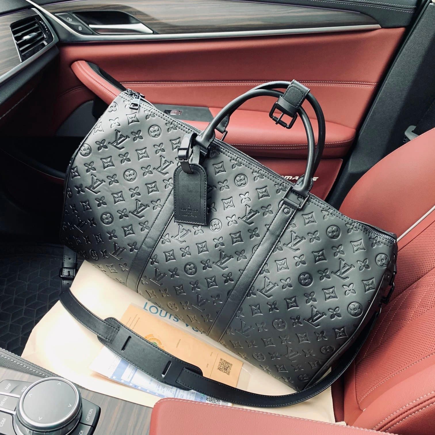 2286 classic black embossed leather travel bag, the same style as celebrities from Weidian