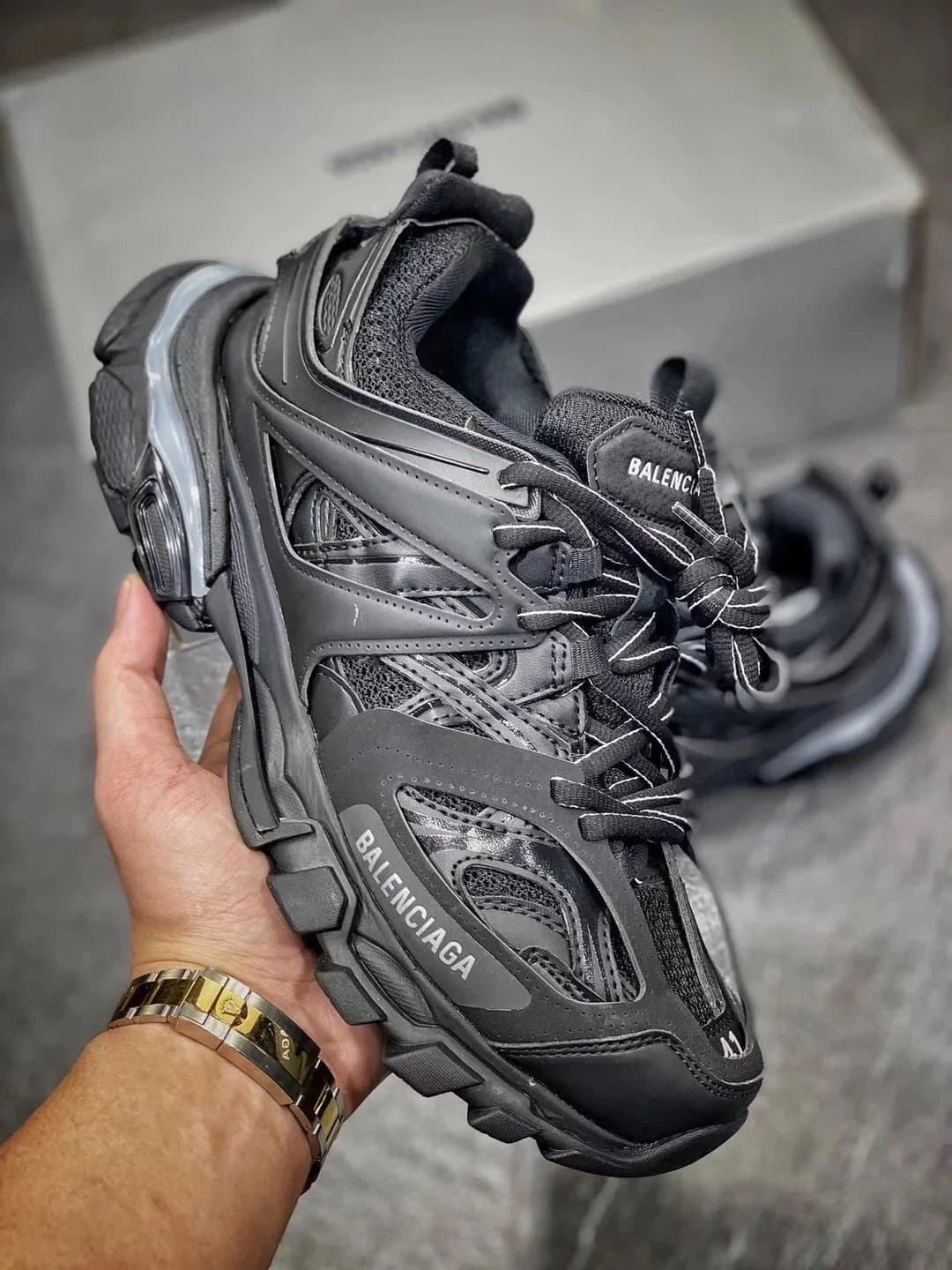 N650650Balenciag Track Trainer Paris S's best batch of neon color changing lights on the market from Weidian