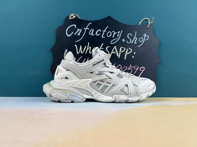 H68CN BGa Track 2 White Women s TRACK 2 OPEN SNEAKER from Weidian