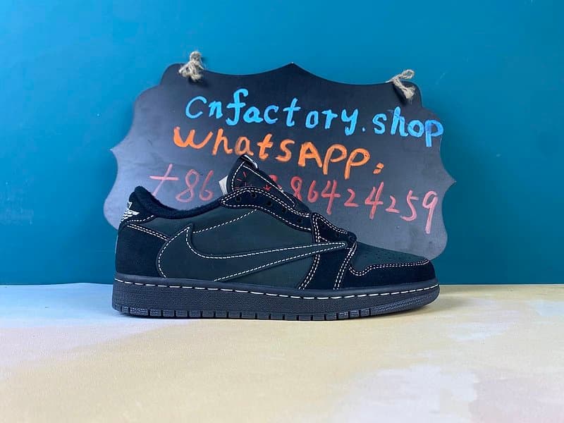aj1 low travis Scott black — product from Weidian, photo 2 of 2