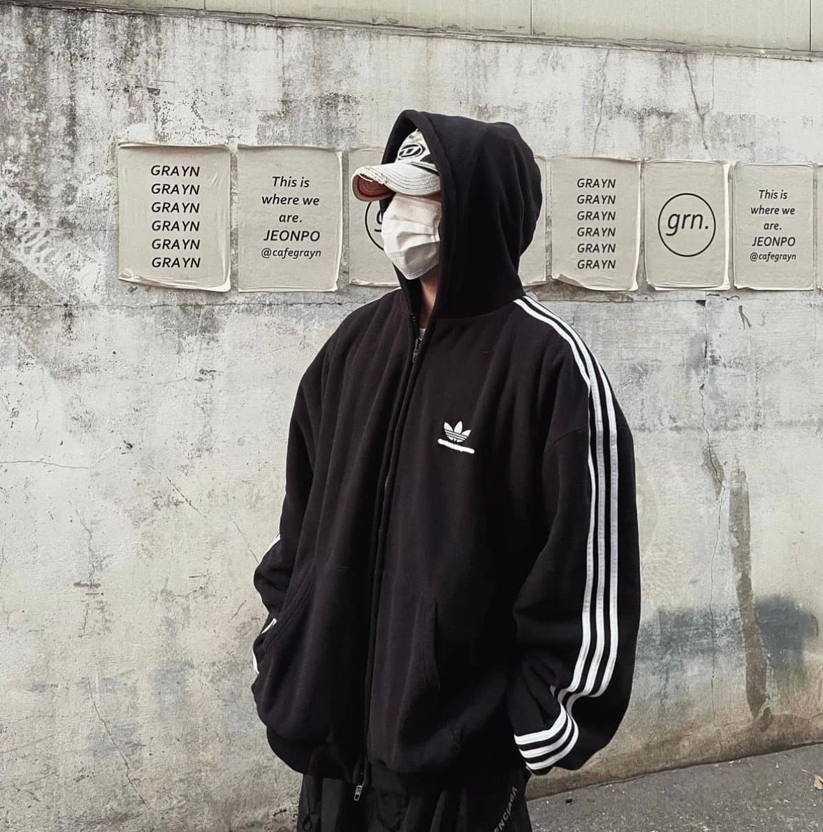 BALENCIAGA ADIDAS ZIP UP — product from Weidian, photo 3 of 3