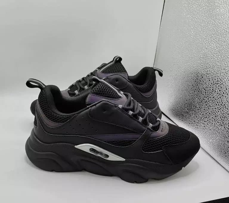 Casual shoes02222101 from Weidian