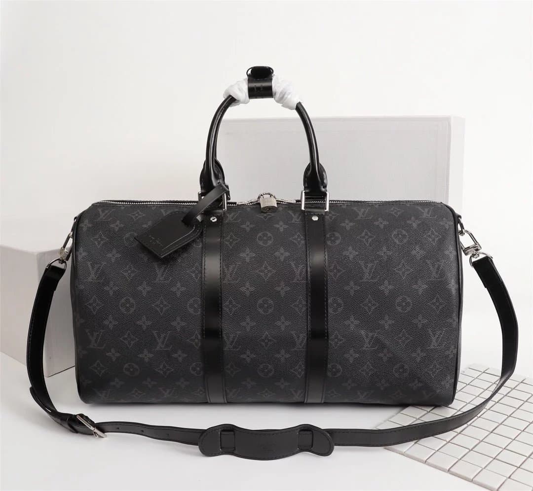 C M41418 45 27 20 M41416 50 29 22 M41414 from Weidian