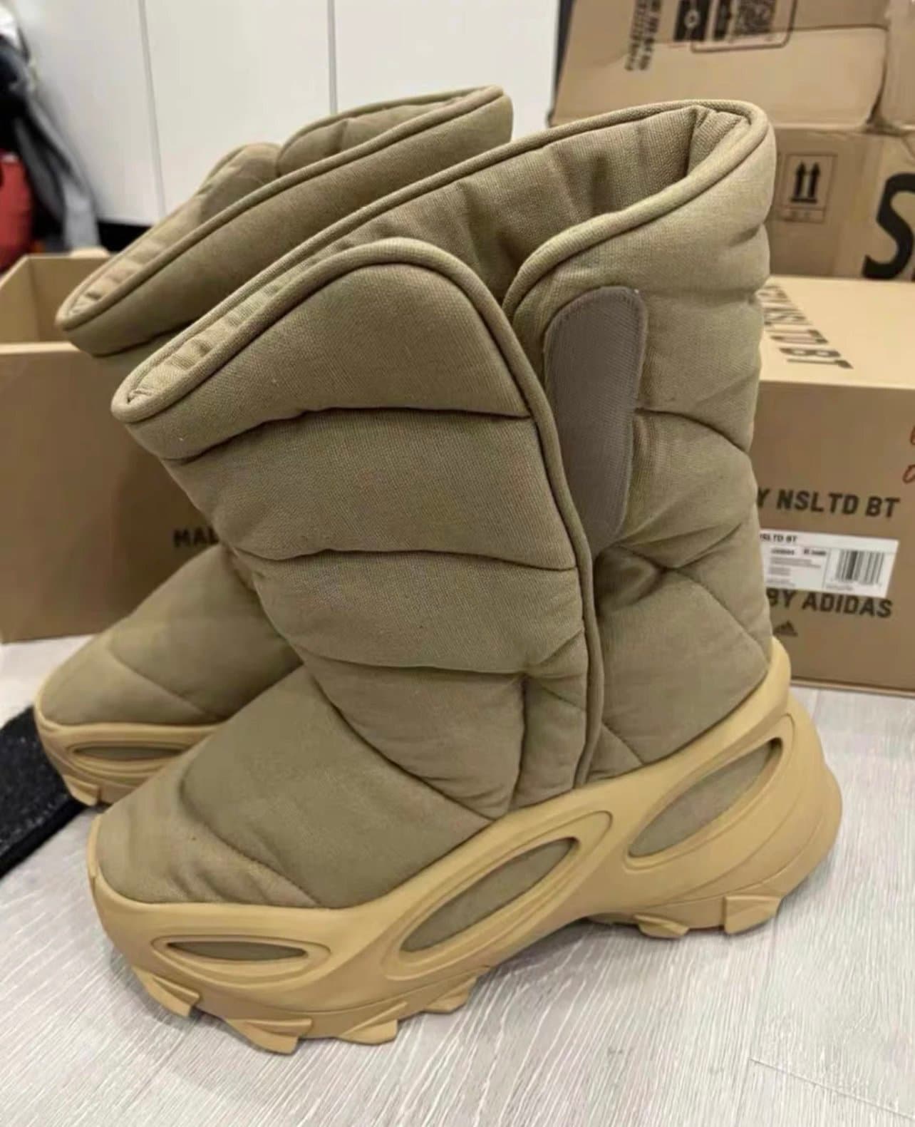 Adidas Yeezy NSLTD Khiki from Weidian