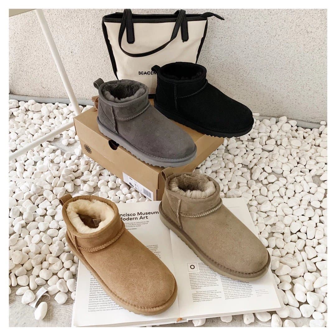 Classic mini boots A grade Longfeng fur and leather men and women couples parent child children's snow boots new winter children's shoes from Weidian