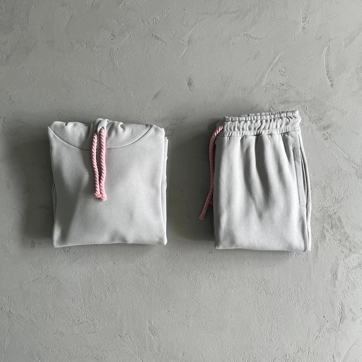 synaworld tracksuit long sets — product from Weidian, photo 4 of 4