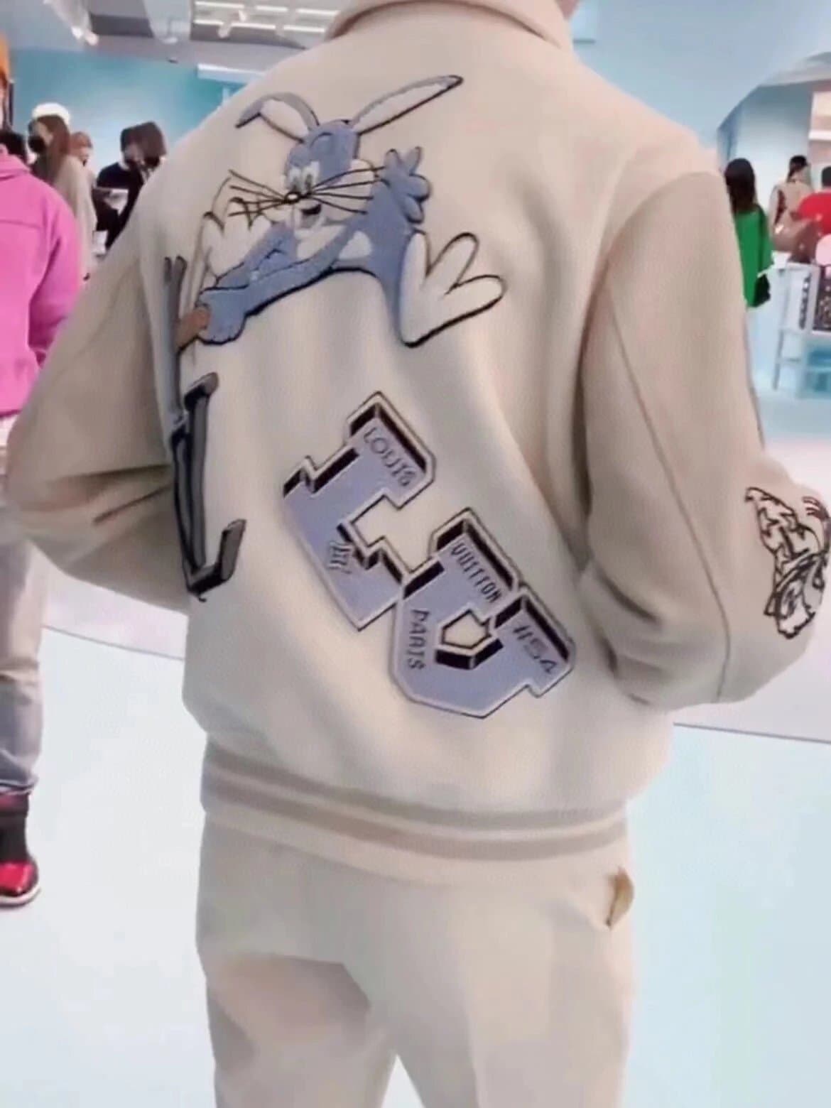Louis Vuitton Varsity Jacket Style 2 — product from Weidian, photo 3 of 3