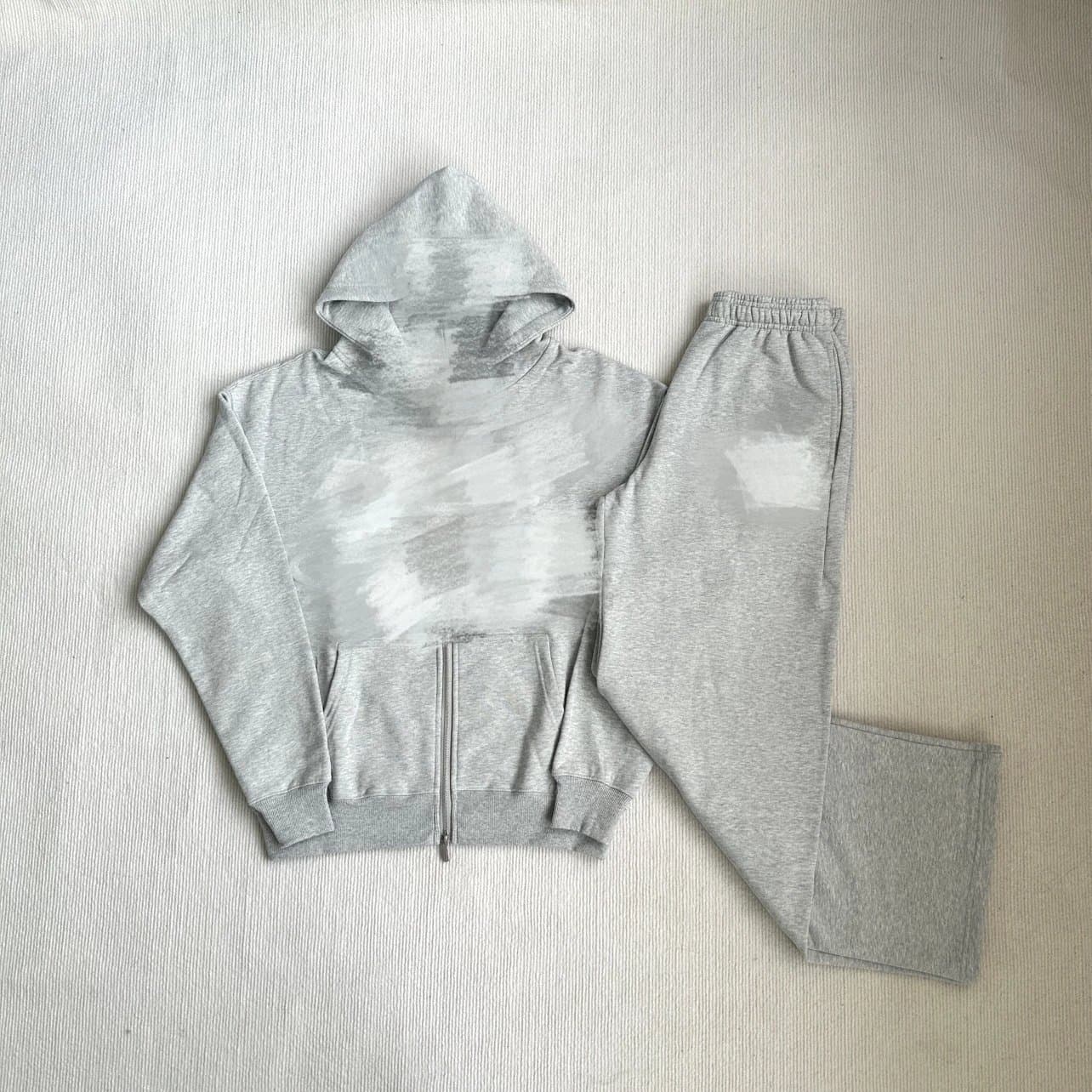 W Gray Zipper Suit from Weidian