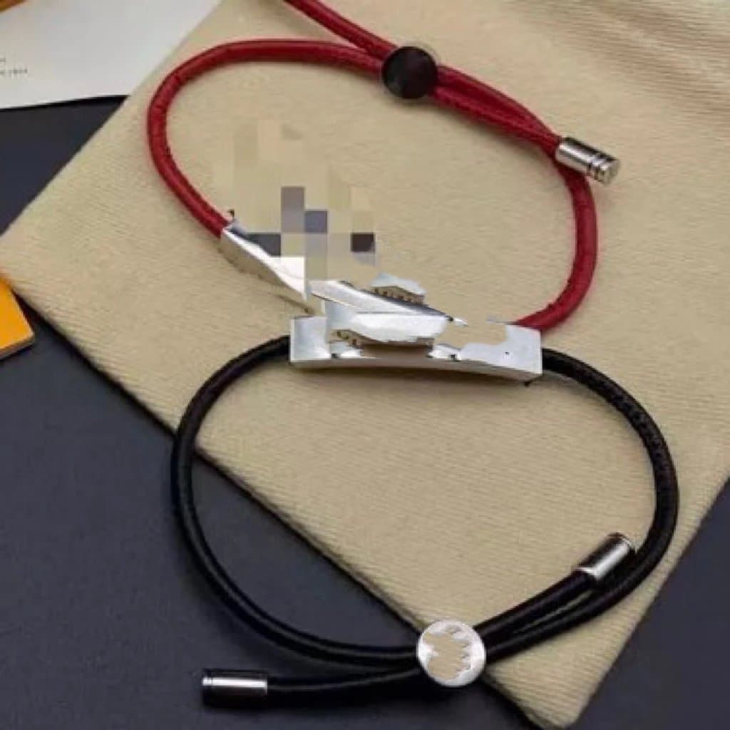 Bracelet transfer essential hot couple bracelet new ins hot internet celebrity wear from Weidian