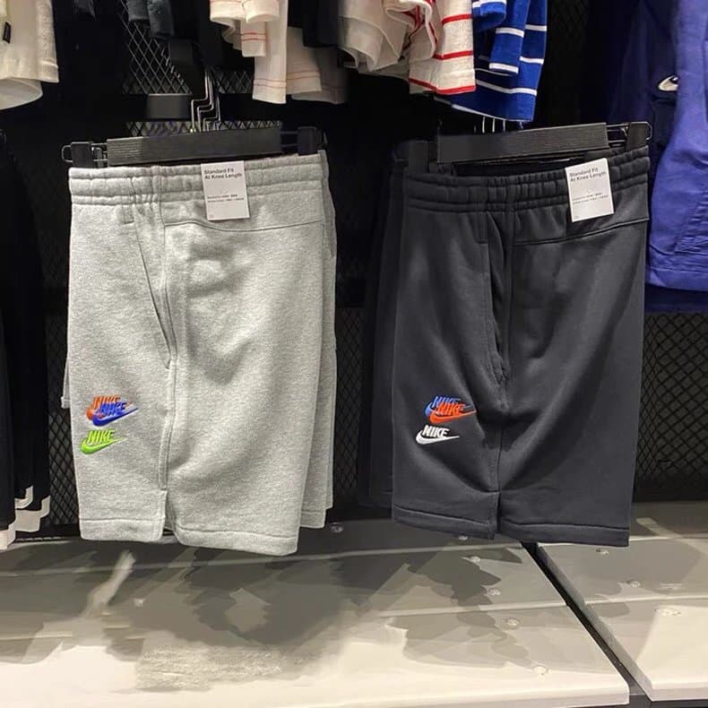 Nike Men's Black Sports Shorts — Shorts from Weidian