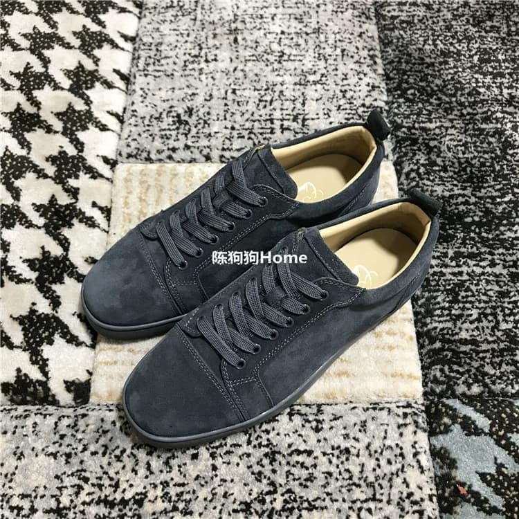 CLOUMANCE simple low top solid color suede sneakers four seasons shoes from Taobao