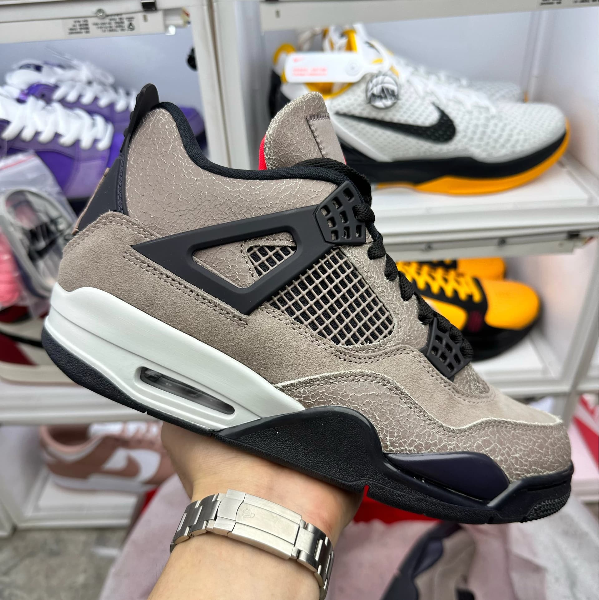 Basketball shoes 0496339 from Weidian